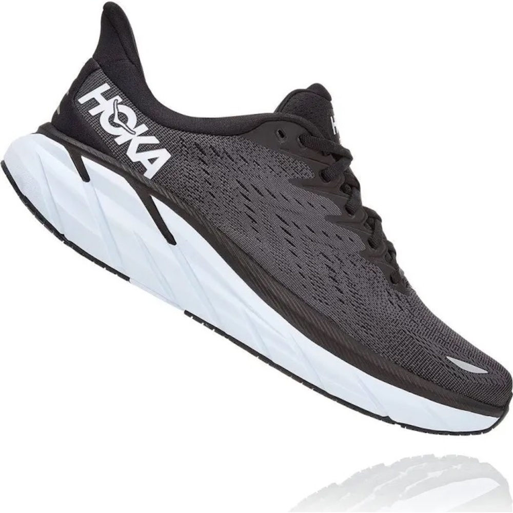 Hoka Clifton 8 - women’s size 9